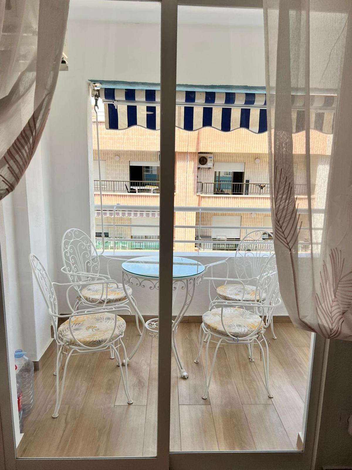 Acogedor Apartamento En La Playa Playa de Gandia Eksteriør bilde